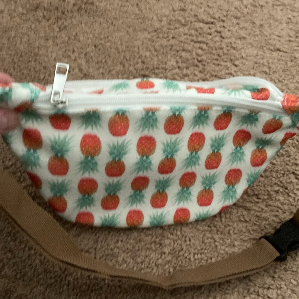 Fanny pack - Picture 3 of 4